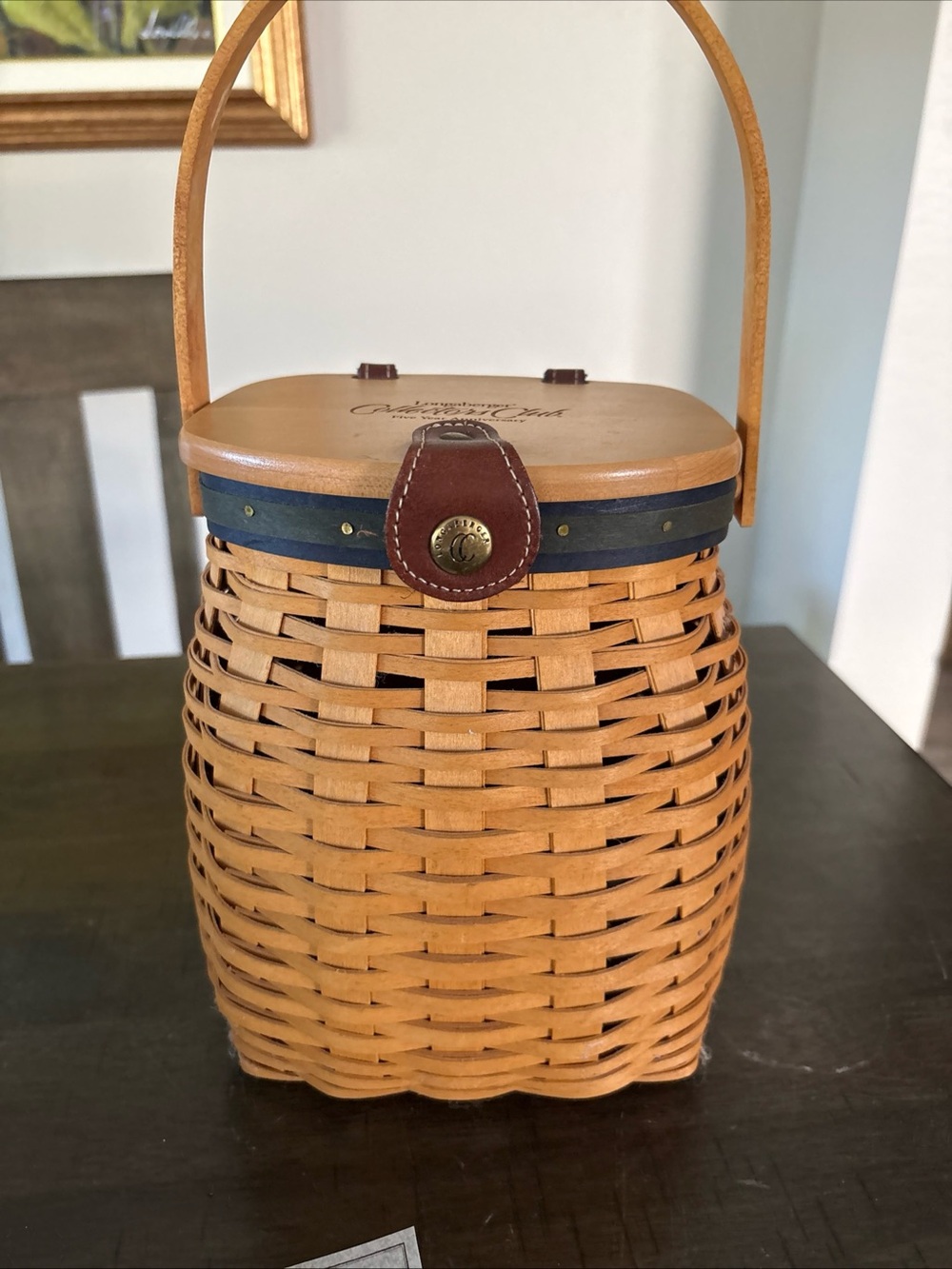 Longaberger Wood Collectors Club Lid with Brown Leather Accents - Picture 2 of 16